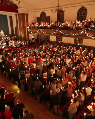 Holiday Sing-a-Long with Dan Chouinard