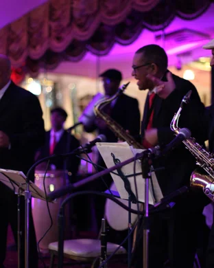 Live concert by Maria Chavez