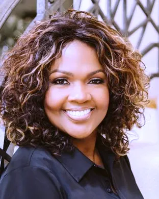 CeCe Winans Saint Paul