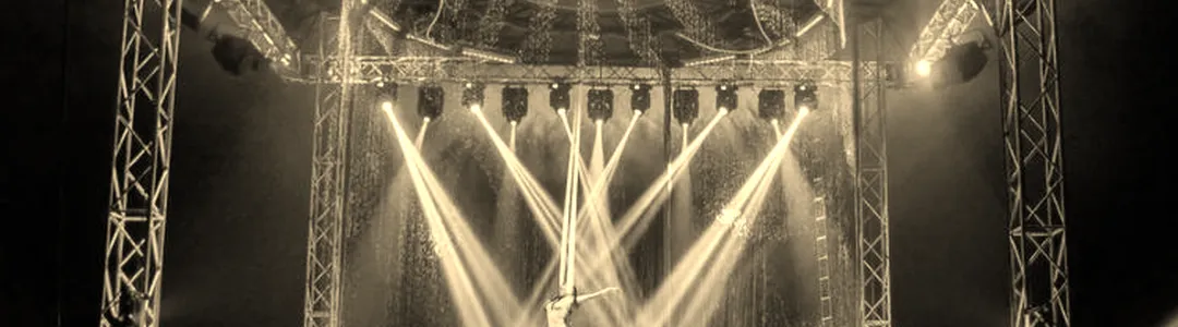 Cirque Italia: Water Circus