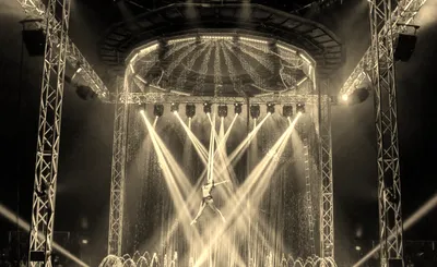 Cirque Italia: Water Circus