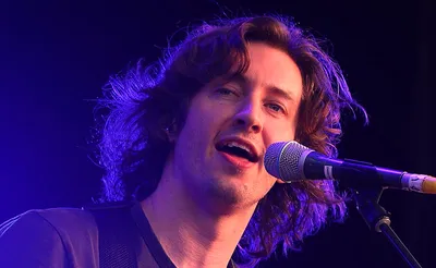 Dean Lewis