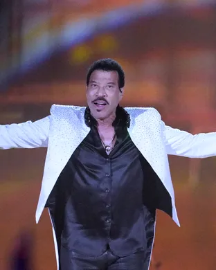 Lionel Richie & Earth, Wind and Fire