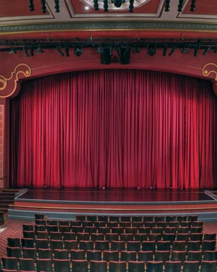 Dinosaur World Live - ASL Interpreted & Audio Described